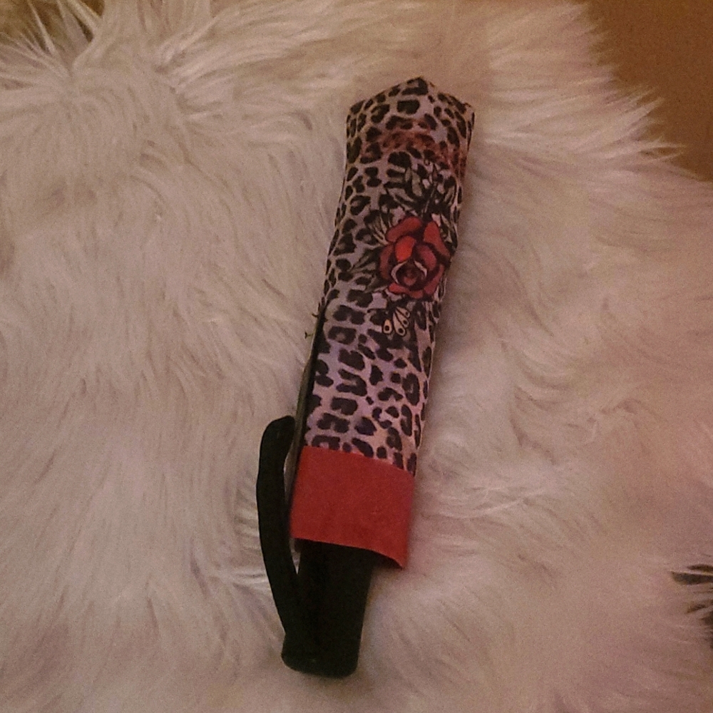 Ed Hardy signature Tiger 🐅 umbrella NWT